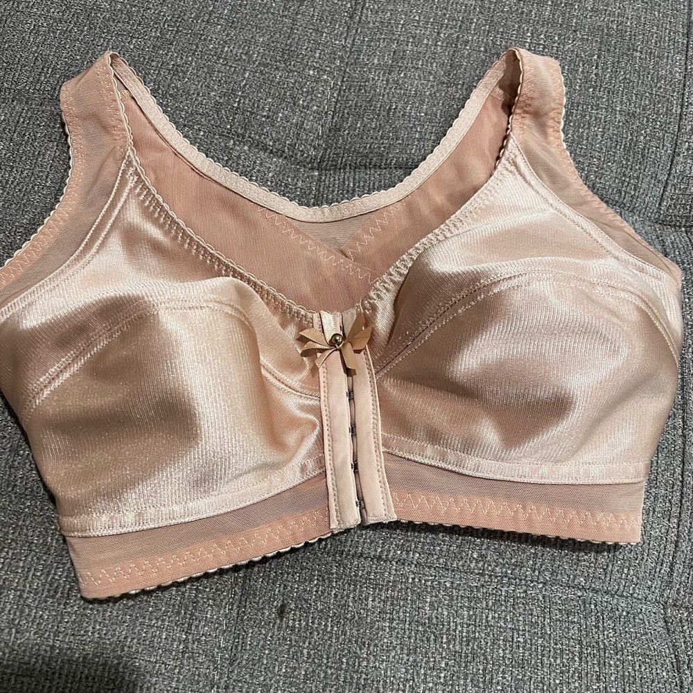 NICE BODY SUPPORT BRA